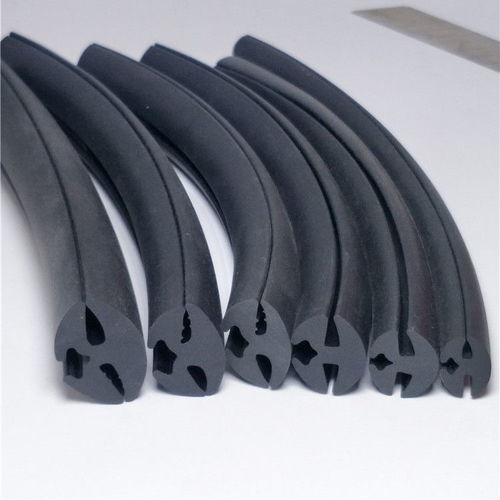 專業制造，品質保障 探秘清河縣順冠橡膠制品廠的密封條與橡膠防塵套